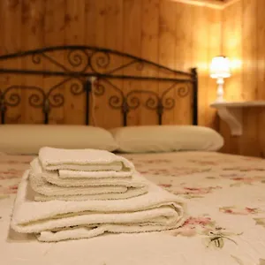 https://terra-e-marte-baita-nella-roccia.barihotels.org